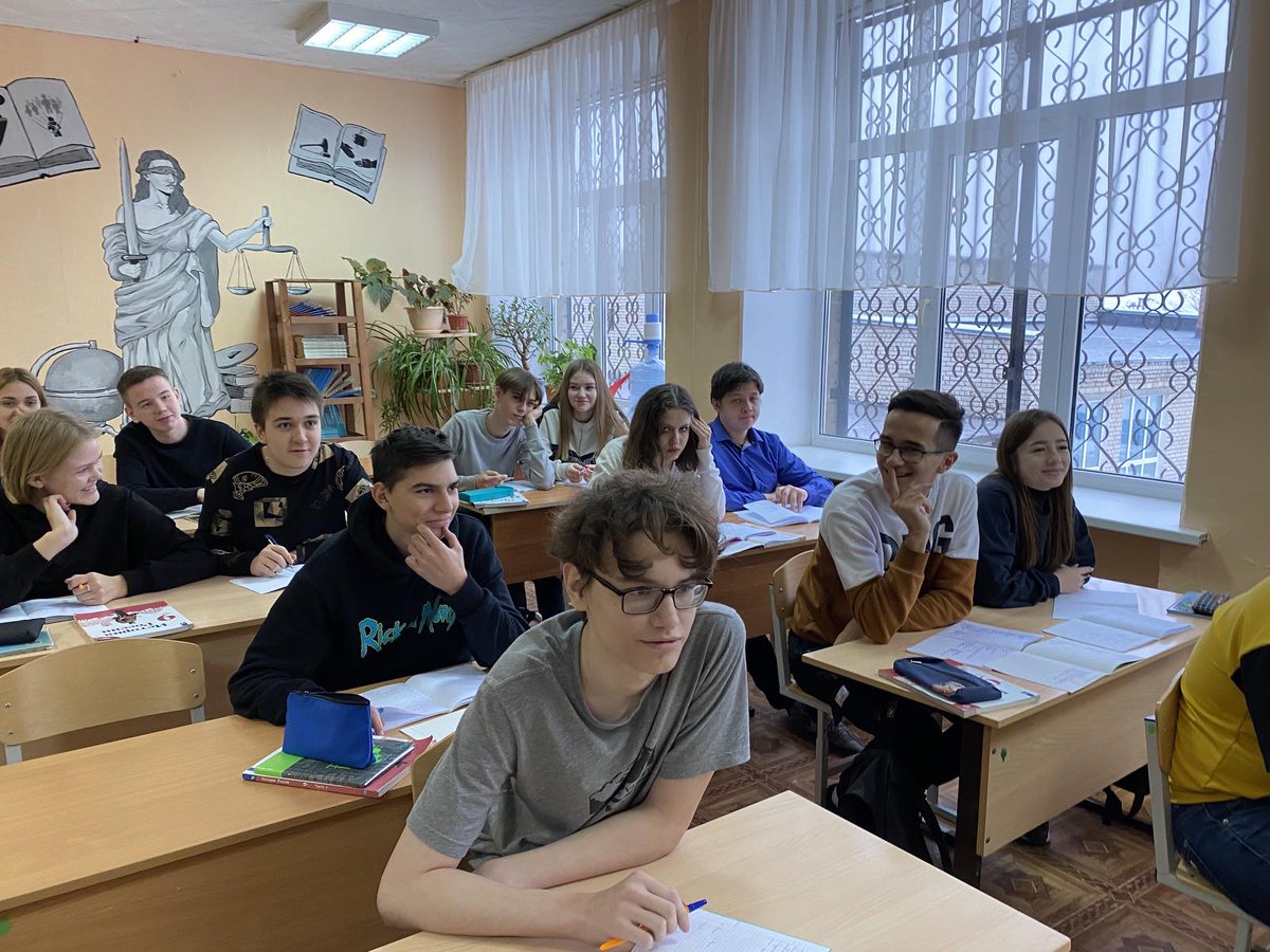 Поволжский государственный университет  сервиса (ПВГУС)  провел онлайн встречу со старшеклассниками, где были освещены особенности и преимущества обучения в вузе. 
<a href="/pu_monso/">Поволжское управление МОиН СО</a>