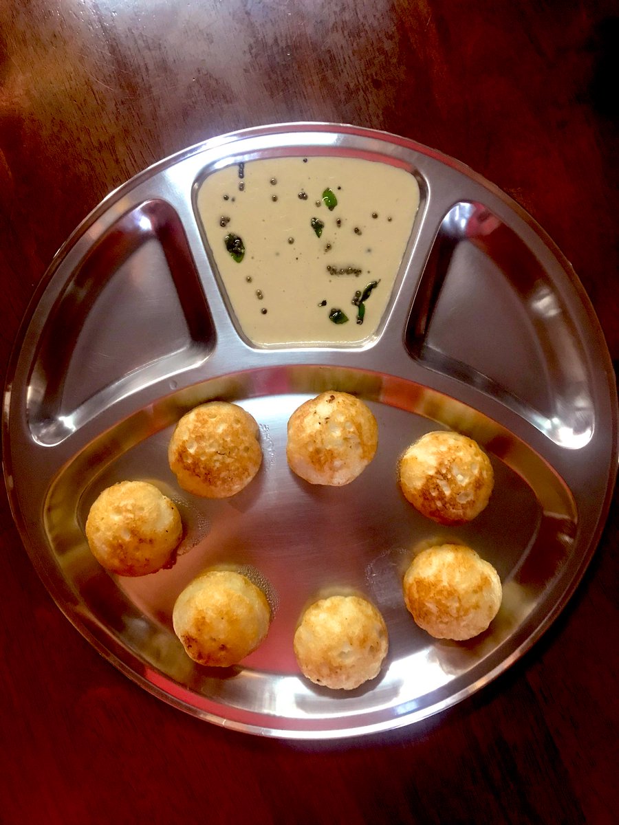maroorpandu's tweet image. Appo + chutney #AmchiBreakfast #GSBcuisine #JibbeRuchi