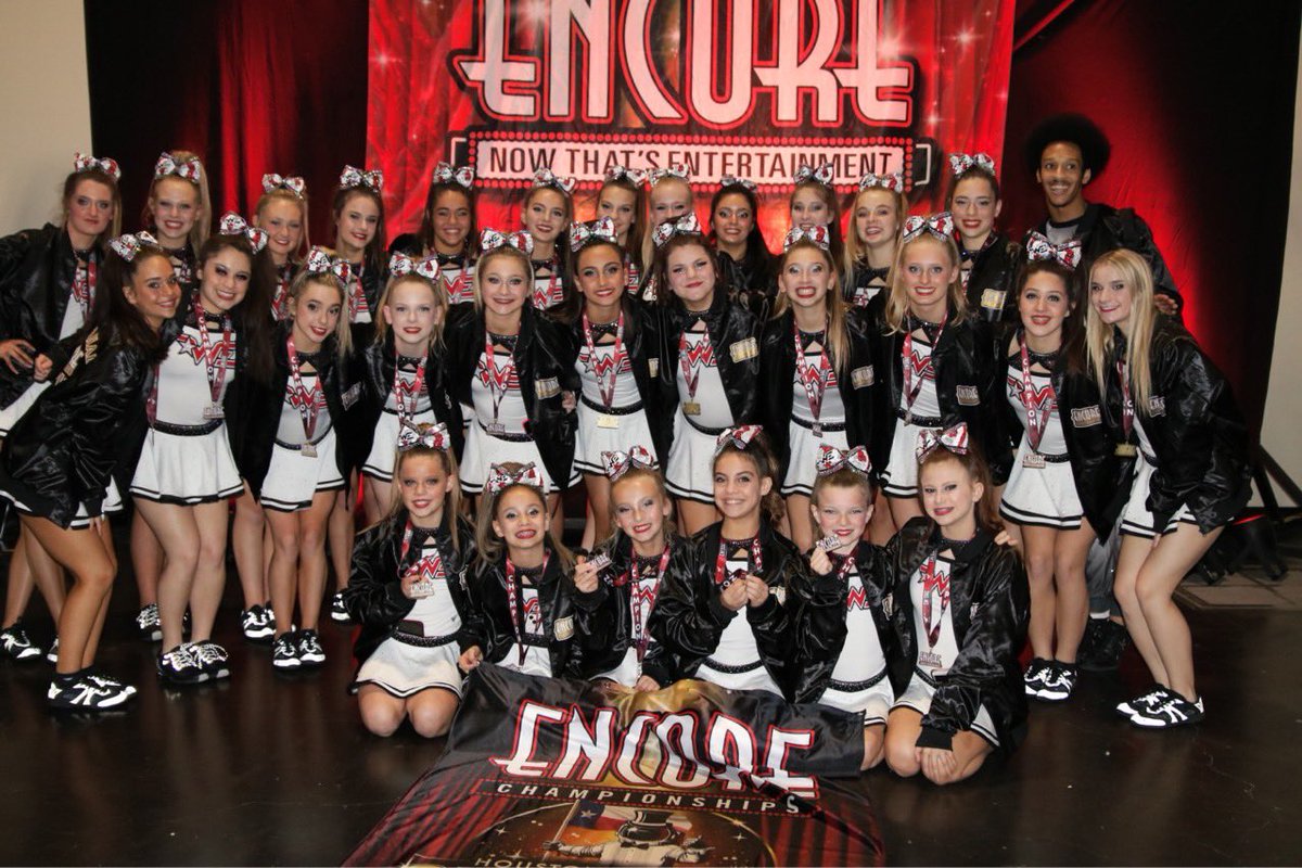 jmacmcgrath's tweet photo. @CheerFessions1 aWEsome weekend for sure! #WeSOMajor #MedJ4 https://t.co/X7TbVP3fR6