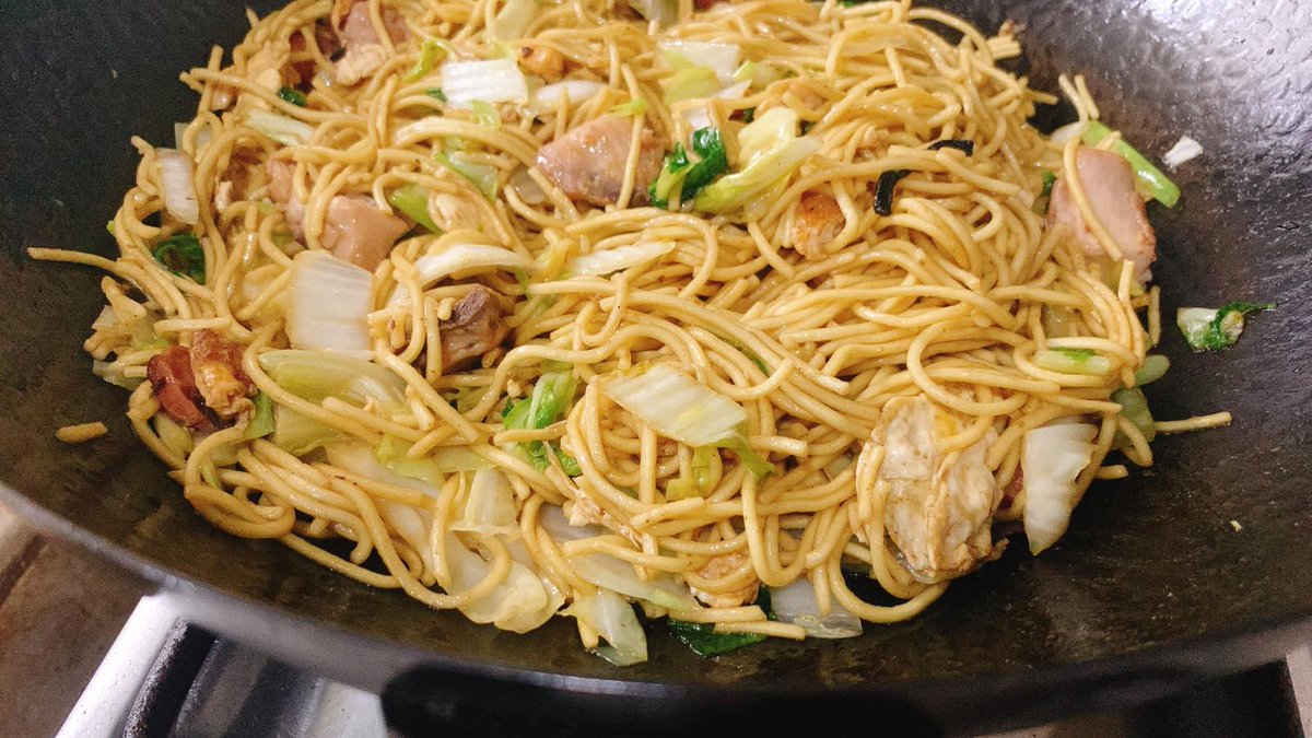 TFamilyCooking's tweet photo. #RecipeOfTheDay 
Last night dinner
Stir-Fried Egg Noodles with Eggs, Chicken, Sausages and Vegetables

#recipes #food #foodblogger https://t.co/Fzu9EKnGJc