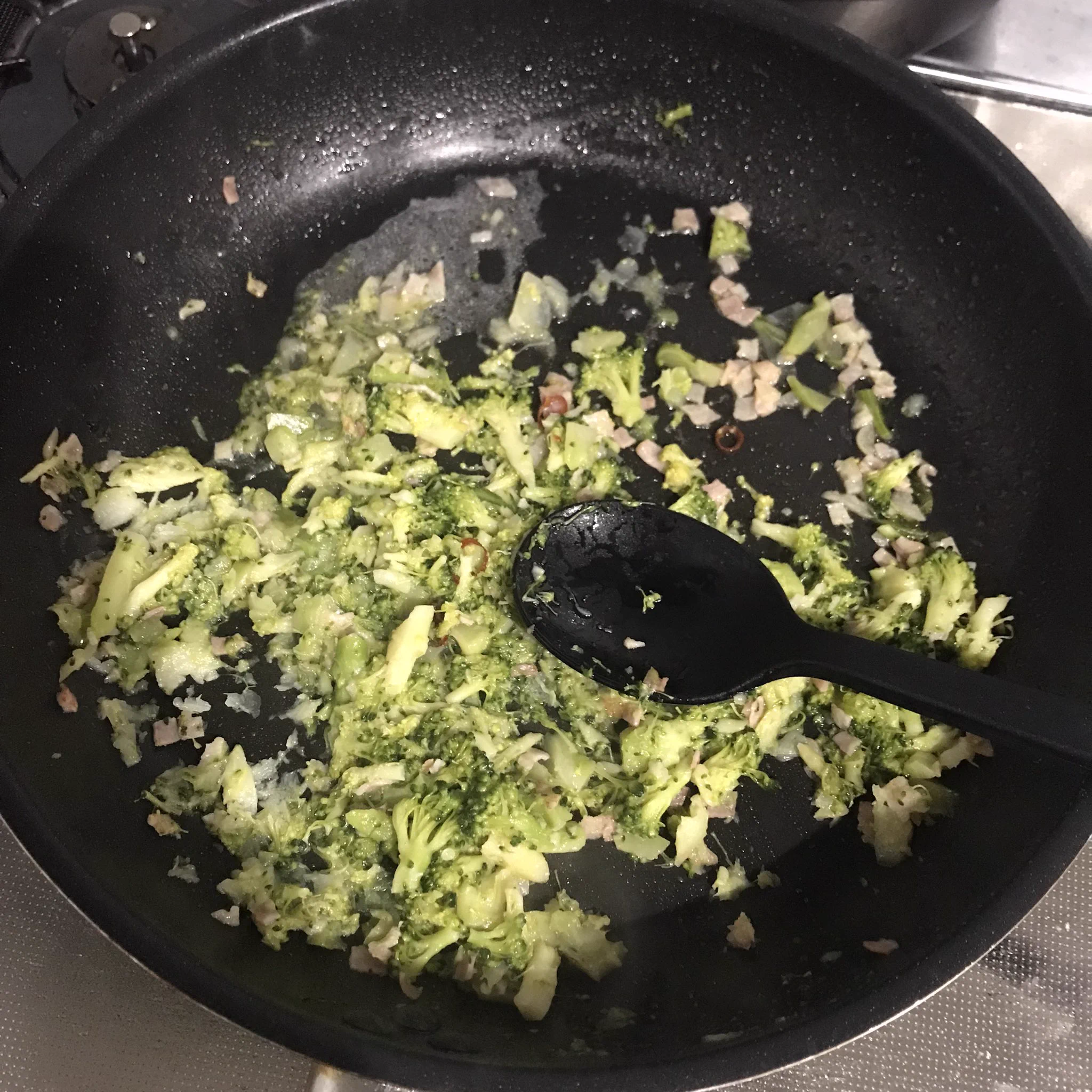 ブロッコリーで作る最高に上手いパスタ！