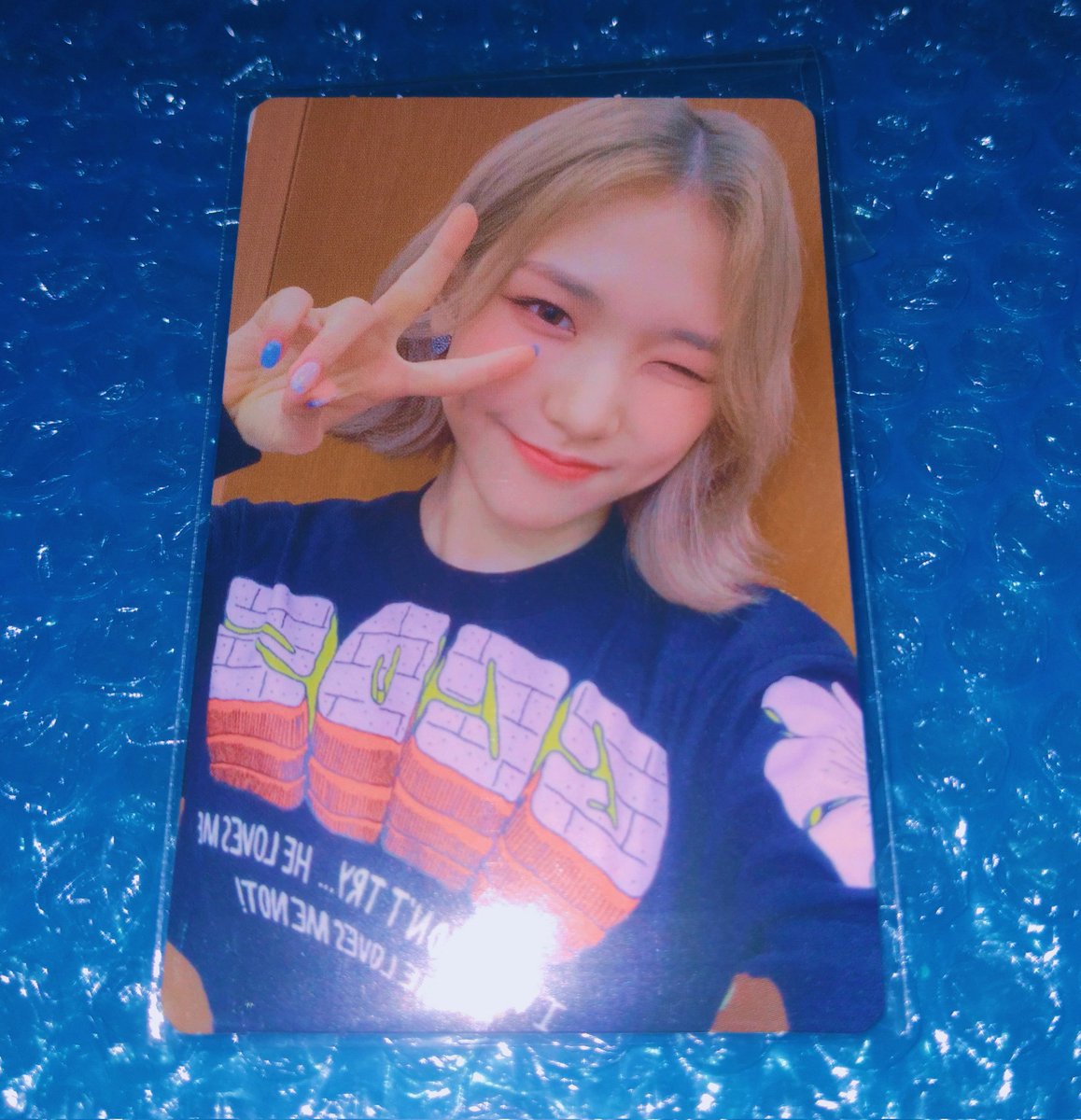 juhyeonlight's tweet photo. β light a wish huiyeon mdβ¨
#dubfeedback γ
‘ last huiyeon budol arrived today!! thank u ulit @dubutg_ β‘ β’Β°Λ*:β https://t.co/htBEvFSLAC