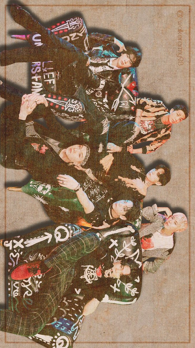 WalkerARMY98's tweet photo. Used rt, like &amp; have fun
@BTS_twt
#BTS #방탄소년단
#kimnamjoon #rm
#kimseokjin #jin
#minyoongi #suga
#junghoseok #jhope
#parkjimin #jimin
#kimtaehyung #v
#jeonjungkook #jungkook
#BTSWallpapers #seasonsgreetings2022 #2022seasonsgreetings  #Wallpaper #BTSedits 
#WalkerARMY https://t.co/8UGnqIJR9R