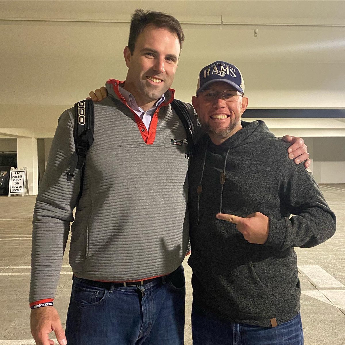 Coach_JLove's tweet photo. Fun night with the family! 

Watched @Coach_Carbs &amp; the @RamsNFL grind out a victory in @SoFiStadium. And got to see the great @GLindheim (Head Coach @FBWarriorsECC). 

#HustlersSpirit 
#FootballFamily #SolidNight https://t.co/e6ncT5yeMX