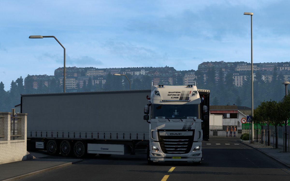 BRmalini's tweet photo. @SCSsoftware #DAFDrive @DAFTrucksNV #RideDAF
@MichelinTruckUK https://t.co/rpRJ4WU4V9
