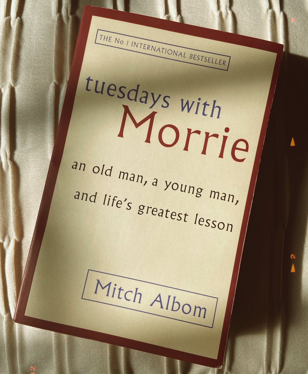 ___afrah3's tweet image. #TuesdaysWithMorrie