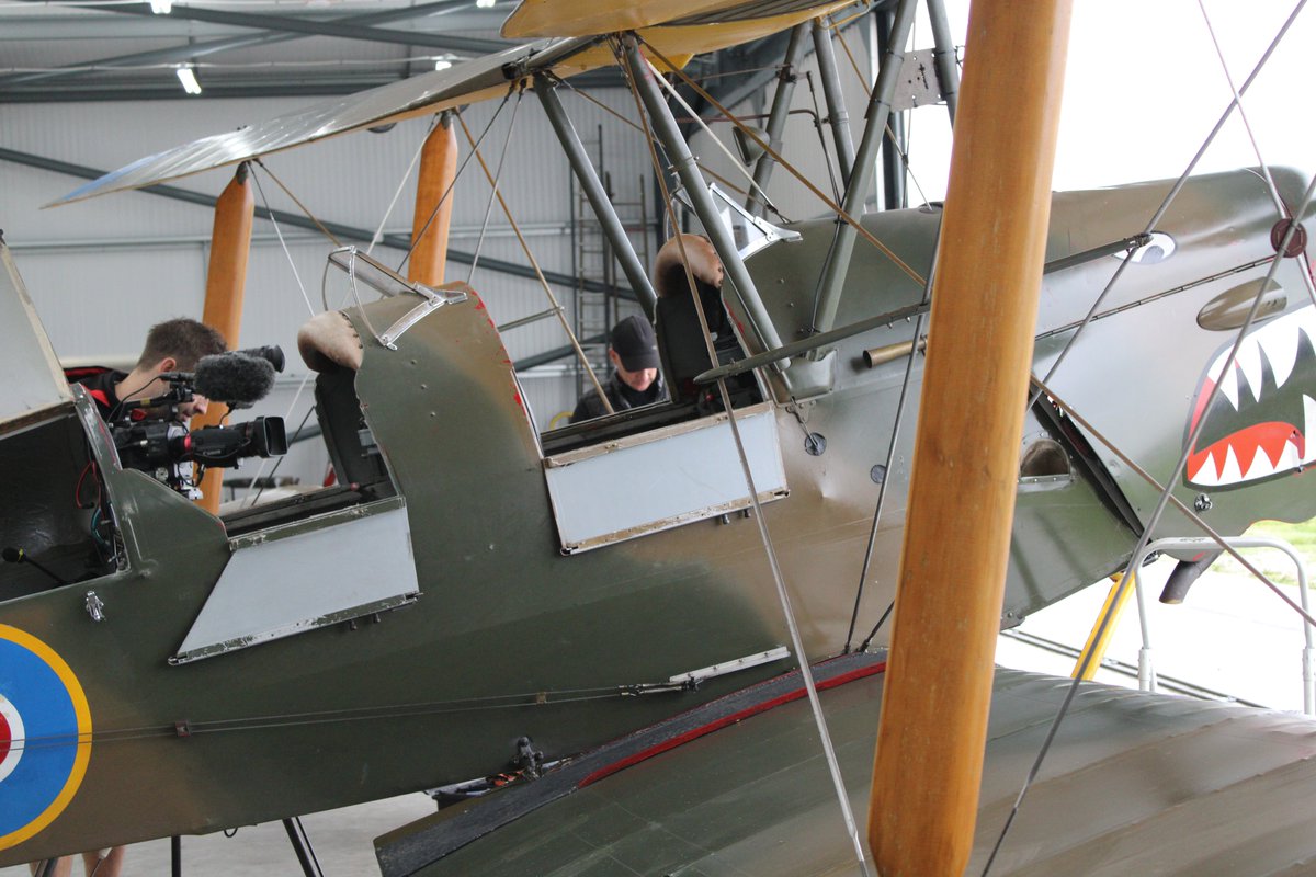 Vintage Flying tweet media