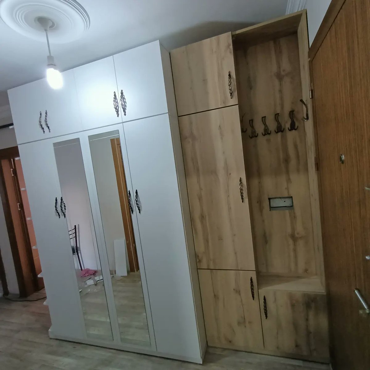 VeMobilya's tweet photo. 250*270 Vestiyer ve Orta Sehba Hayırlı Olsun 💯 https://t.co/GDPXm2a5YV