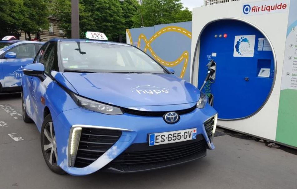 ae_magazine's tweet photo. #Mobilité #hydrogène : l’ @ademe débloque plus de 13 millions d’euros pour #HysetCo ➡️ https://t.co/mVtyXv2U9a ⛽️🌿 #environnement #station @airliquidegroup #JO2024 https://t.co/ote0yPLXrs
