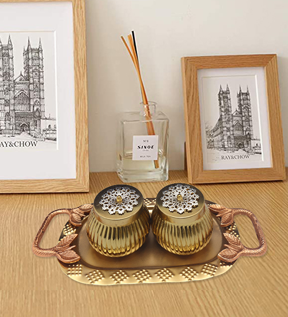 Zuriac2's tweet photo. This impactful collection of #tableware, with a unique design, is ready to be a grace of your dining #table. Serve your guests in a classy manner using these incredible metal products. #Buy_tableware_products from Zuriac now.
#zuriac #tableware #vintagetableware #tablewareproduct https://t.co/RwRMgO6bEl