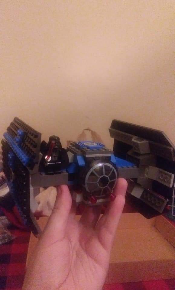 EmberZDawn's tweet photo. @LEGO_Group Hey Lego, do ya remember this classic set?? Got it for my birthday this year! https://t.co/K39n3nlyb8