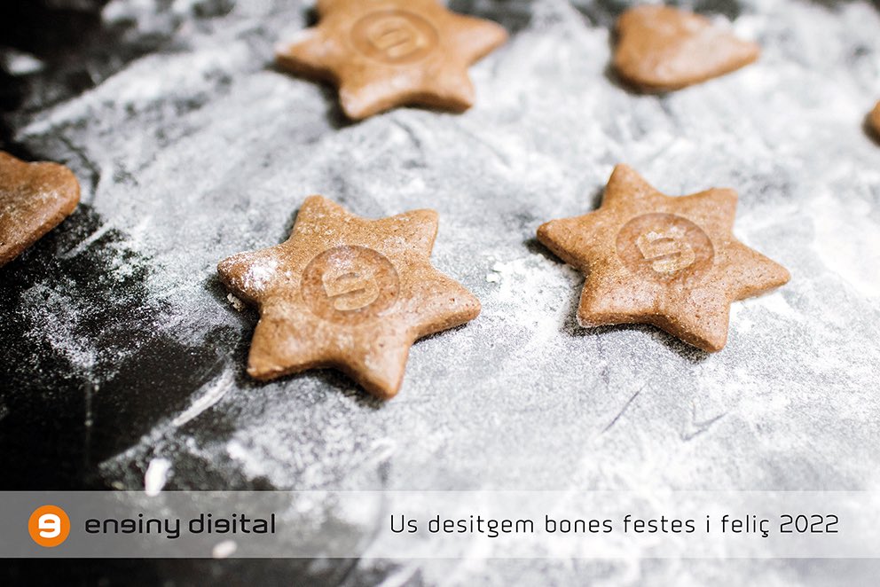 Enginy_Digital's tweet photo. Des d’Enginy Digital us volem desitjar Bones festes i un feliç 2022! #BonesFestes #BonNadal
 #BonAny2022 #Feliç2022 https://t.co/6L8WTuY1zo