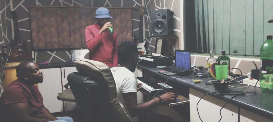 YancoDeep's tweet photo. My happy place 🎶🎼 https://t.co/ySmJtApgxS