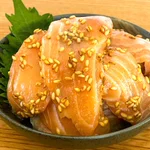 たった3種類の材料で作ることが出来ちゃう!さっぱり美味しそうな「サーモン」レシピ!