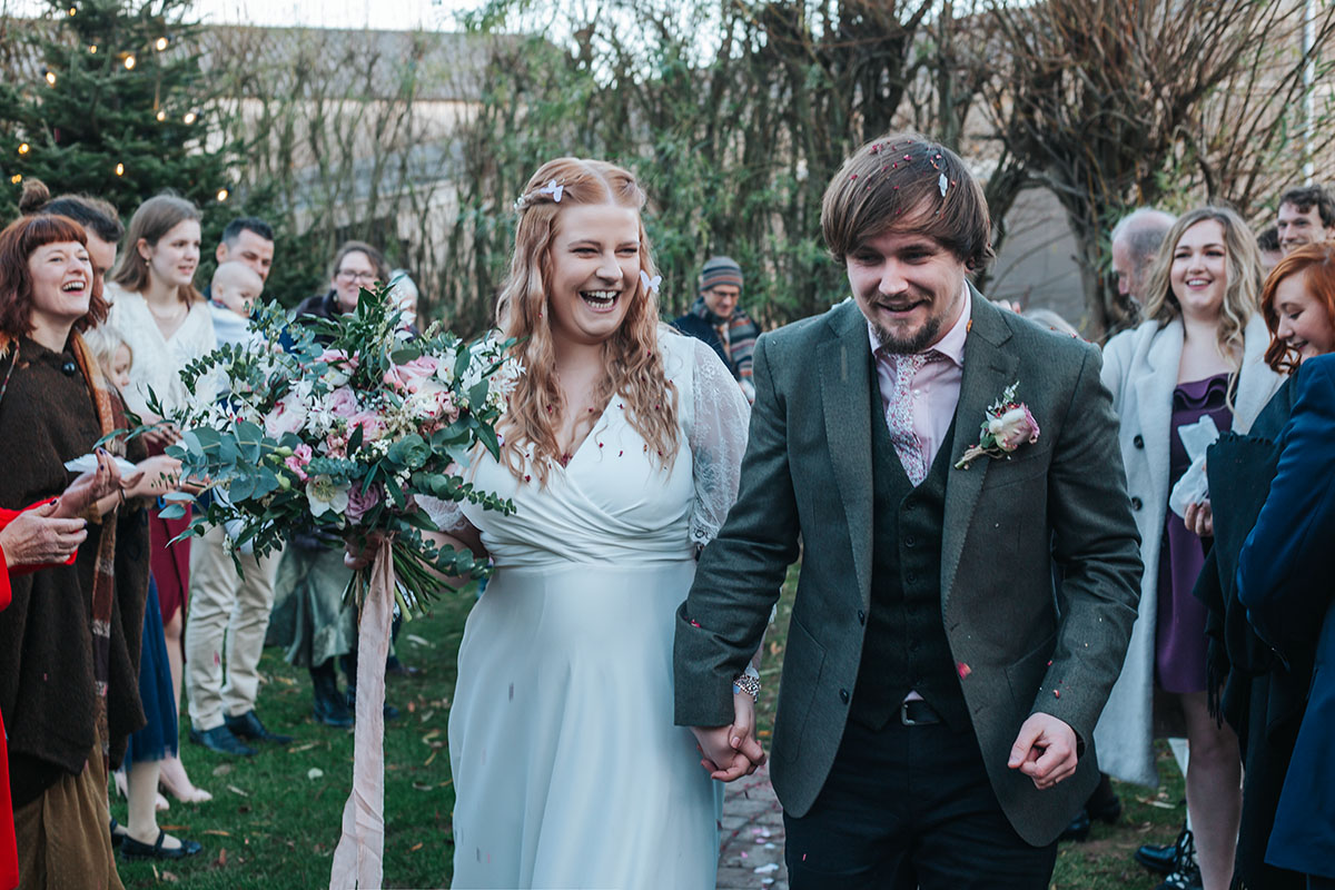 NEJPhoto's tweet photo. Confetti trauma is real. It mainly affects the male population, especially when they become a groom,  as shown by this photographic evidence.
 #weddingday #realweddings #herefordwedding #lydecourt #jolleyphotographer https://t.co/hRcyhsa8pz