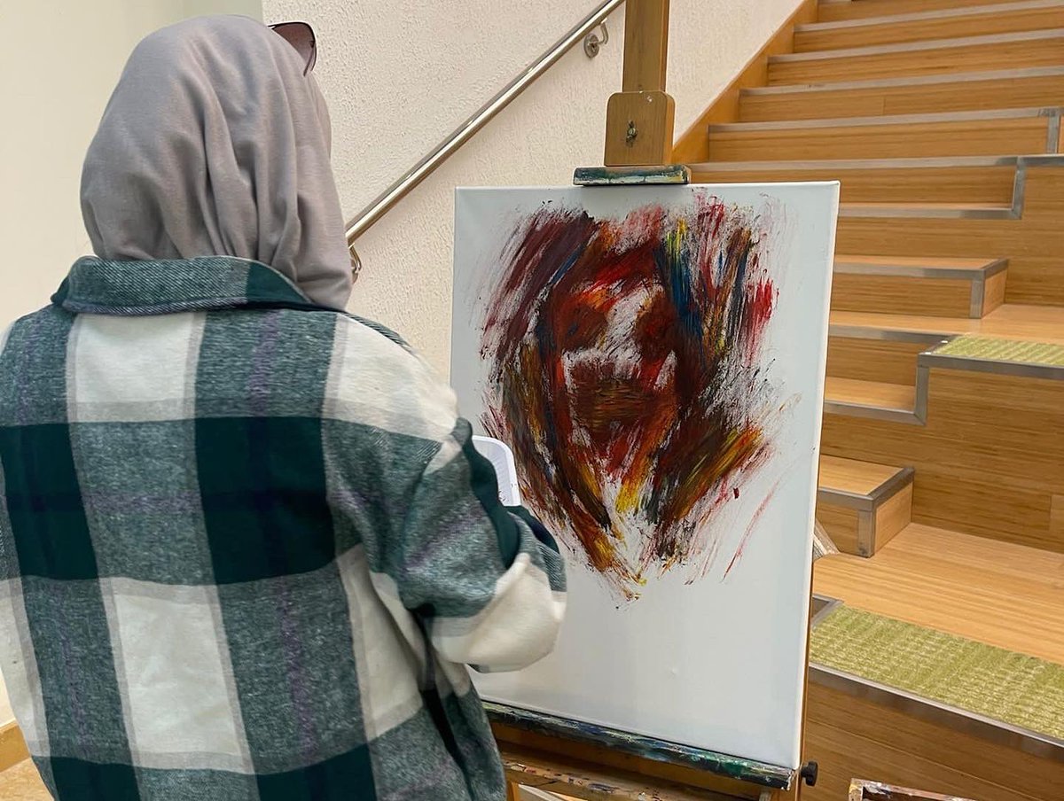 الأنشطة الثقافية والفنية نظمت ورشة الطب اللوني..
instagram.com/kuniv_sa/p/CXx…