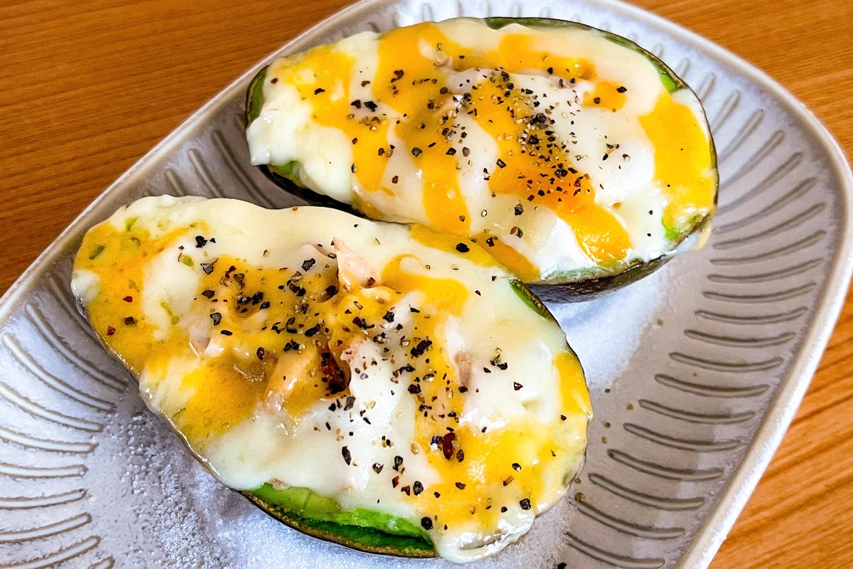 これでアボカドを簡単に食べられる⁉まるごとアボカドのツナグラタン‼