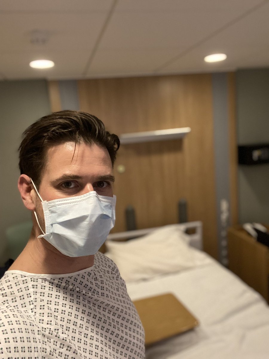 Going under again. Hopefully will be able to train pain free in new year… 💪