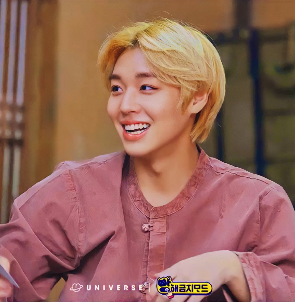 fankk42's tweet photo. Handsome boy with blonde hair 🐥🐥 🥰 @Park_Jihoon_twt #parkjihoon #박지훈 https://t.co/f1Z7aKtXNQ