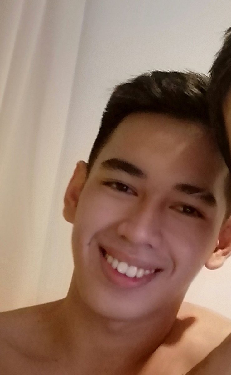 jeff_landicho's tweet photo. @greenappleboys Mark fresh na fresh kaka tapos ko lang ma booked si Mark ng greenapple super gwapo nya s personal at super bait ung massage nya relaxing super sarap ng hagod ng massage ma kwento sya d sya boring kausap lahat ng gusto maranasan ang hagod ni Mark booked nyo na sya https://t.co/KSUu3UoReI