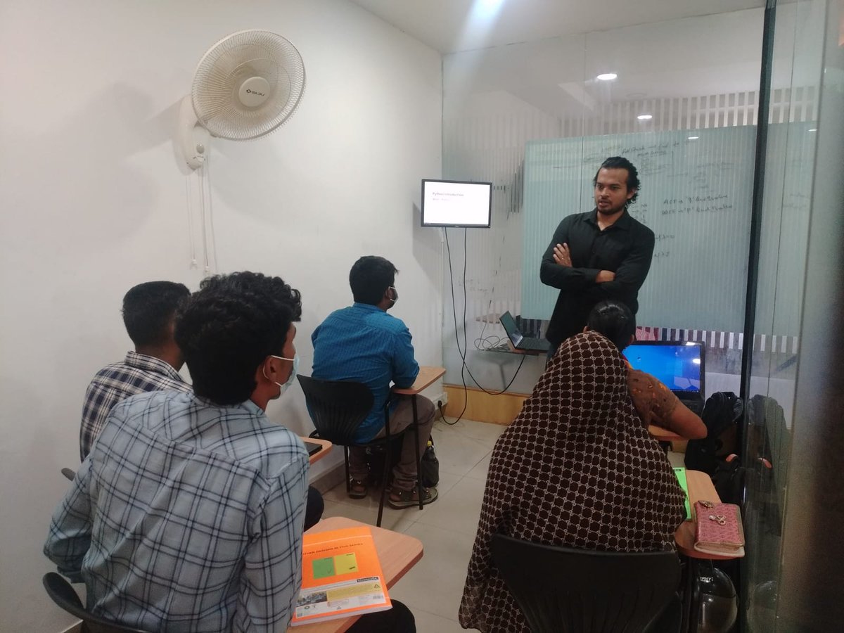 besanttech's tweet photo. Enroll Now & Get Hired in Just 3 Month. Avail Popular Courses Software Testing, Java, AWS, Python, Data Science , AI, RPA, Full Stack and more at Besant Technologies . Classroom & Online Classes
#BesantTechnologies #SoftwareCourse #Courses #Placements #Jobs https://t.co/QEhCitwe4i