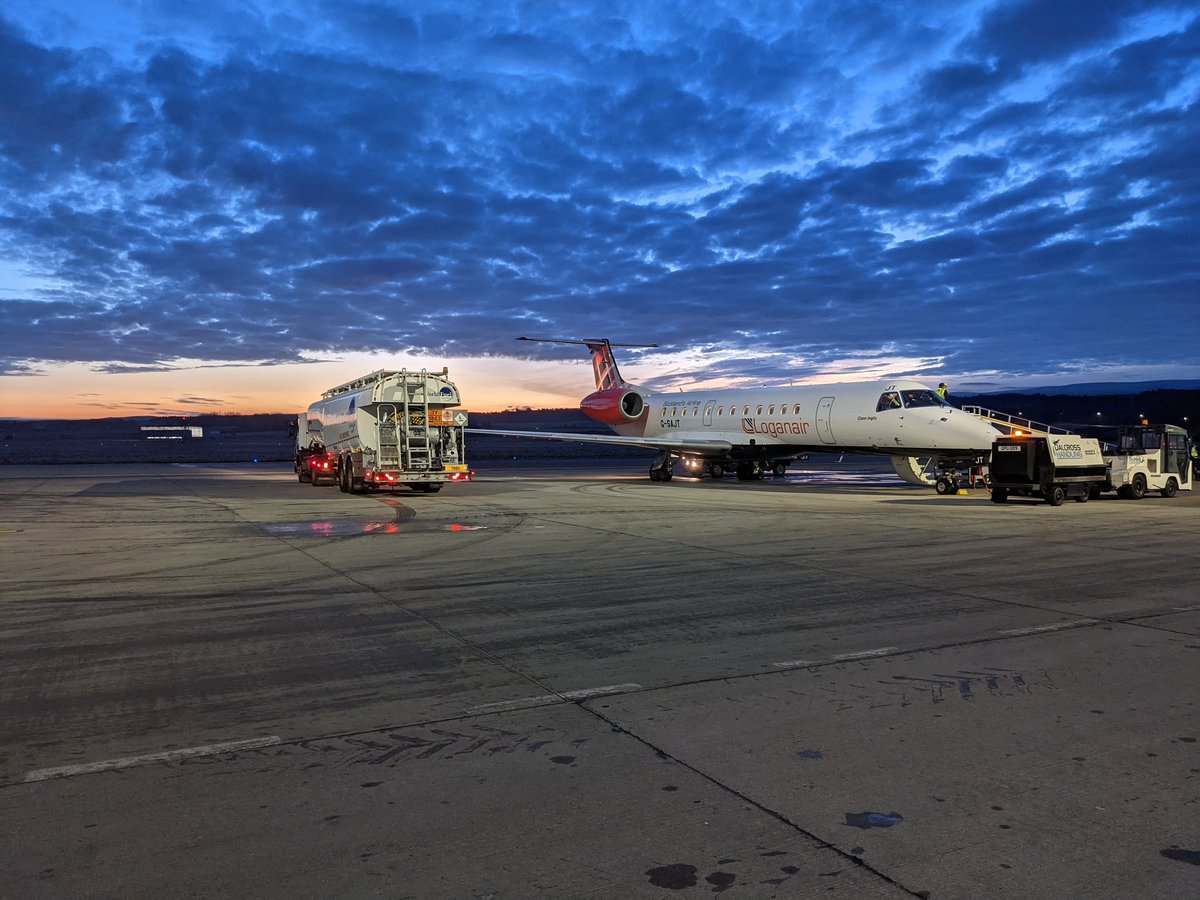 Emily Hornett ✈️ 🏳️‍⚧️ tweet media