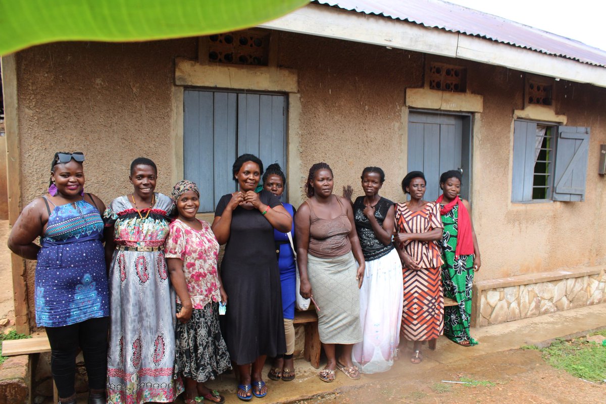 syradouganda's tweet photo. One way to prevent violence against women is through economic empowerment which we emphasize through handson Skilling and saving
#UnlockingEndlessPossibilities #HandsonSkilling #sdgs2030 #YEPproject #covid19response https://t.co/YqzNyIRJyS