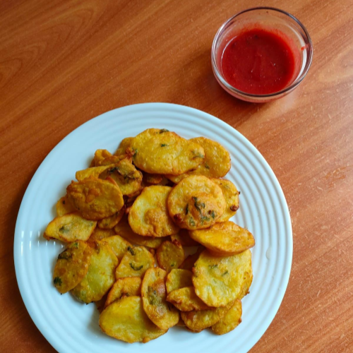 martoskitchen's tweet photo. Introducing Maru (potato) Bhajia with tomato chutney @ 250/- for 300g.

📌 With 2 beef sausages @ (400/- per portion)
📌 Bolognese (penne or linguini) (400/-)
📌 Popeye (Italian Sausage with blended spinach) (400/-)
📌 Chicken Delight (400/-)
📌 Funghi in a Pink Sauce (v) (400/-) https://t.co/slQyz6vSRn