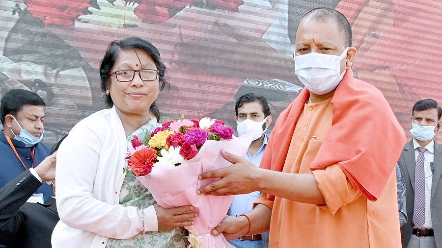 myogiadityanath's tweet photo. भारत की आजादी मांगने से नहीं मिली थी, इसके लिए एक लम्बा संघर्ष हुआ था। https://t.co/NN1y9OOAmF