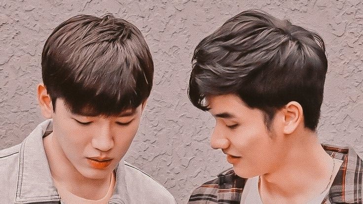 teenewwieeeee's tweet photo. ミ #TayNew Short AU ミ 

                   ┌| PENANTIAN |┐

— Setelah satu tahun kamu hilang tanpa kabar, dan sekarang kamu datang membawa kebahagiaannya. https://t.co/sLaykN5gvS
