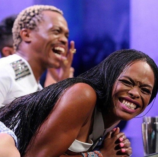 Mangethestud_SA's tweet photo. "Listen to yourself when you say #Sechaba Thole and hear yourself when you say #DineoRanaka, does your soul not move? There's a big difference." #Dineo ๐คฃ๐คฃ๐คฃ https://t.co/8I44R89rVF