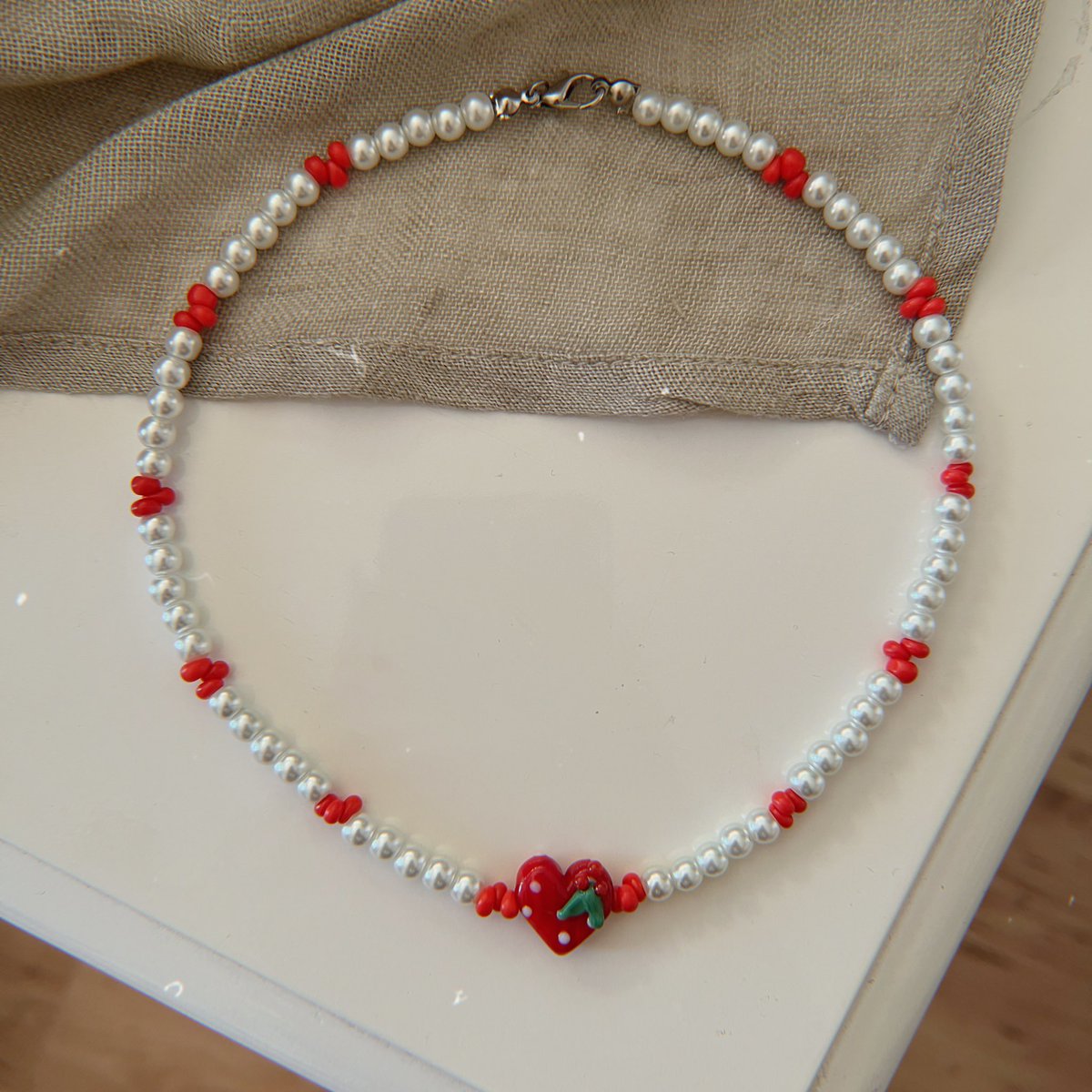 Yılbaşı temalı murano cam boncuklu kolyelerimiz ♥️