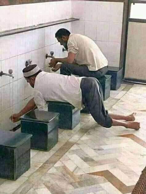 ATwtakhyl's tweet photo. الله جل جلاله دې ما او تاسو ته د لمانځه د ادا کولو توفیق راکړي ♥️
@ATwtakhyl https://t.co/JDaYIHB8dZ