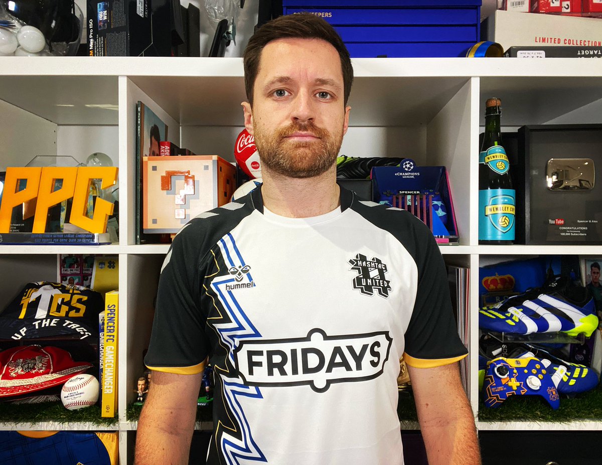 SpencerOwen's tweet image. No one should be without a home. That’s why I’m swapping my home shirt for our @hashtagutd away top &amp;amp; supporting @Shelter today. You can too here - england.shelter.org.uk/donate

Sending love to everyone this Xmas, but especially those who need it most. You’re not alone ❤️#NoHomeKit