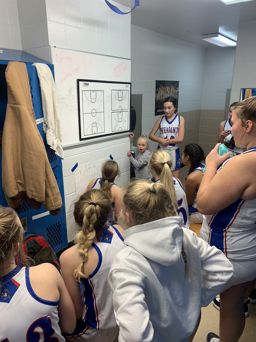 parker_gbb's tweet photo. We love coach Paige and the excitement she puts into our program. Writing up plays and bringing a good half time talk to our athletes. 💪🏼🏀 we couldn’t do it without coach Paige #morethanbasketball #parkerpride #together #family #thankful https://t.co/7CTkjRZFLs