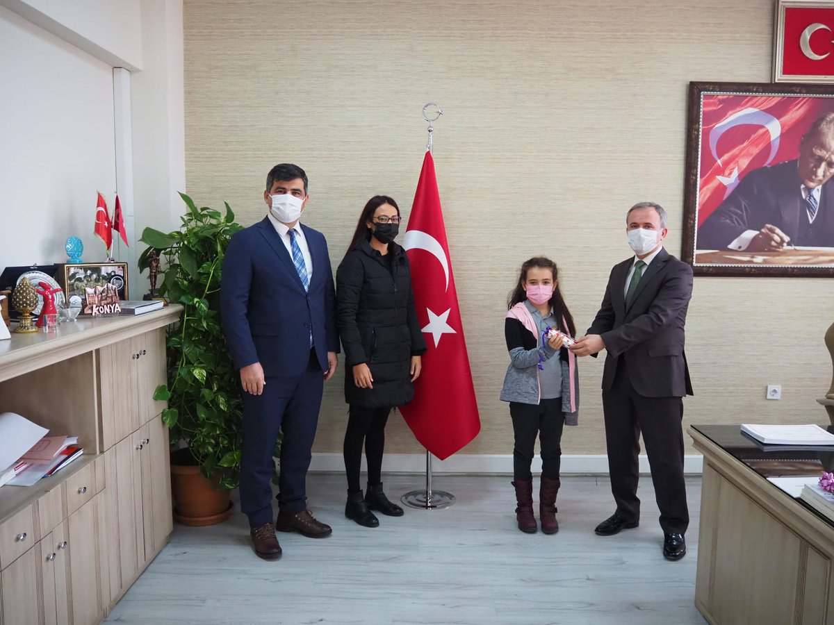 CorluMem's tweet photo. Karayolu Trafik Güvenliği 2021 - 2023 Eylem Planı Kapsamında Düzenlenen Yarışmalarda İl Derecesi Alan Öğrencilerimize Ödülleri Takdim Edildi
@tcmeb @c_kaymakamlik @csarili @tekirdagmem @ersanulusan @hete61 

👉👉https://t.co/l6TzJxMnli https://t.co/NRbwMb57h8
