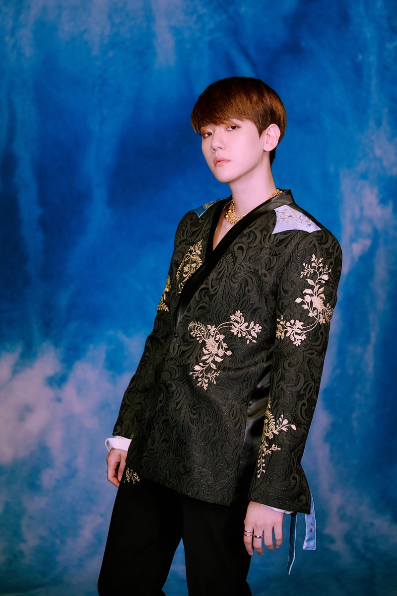James561120's tweet photo. 👑👑
#BAEKHYUN #백현 #ベクヒョン #边伯贤 @B_hundred_Hyun  #호랑이 #Tiger_Inside #SuperM https://t.co/nx32Mj4jTE