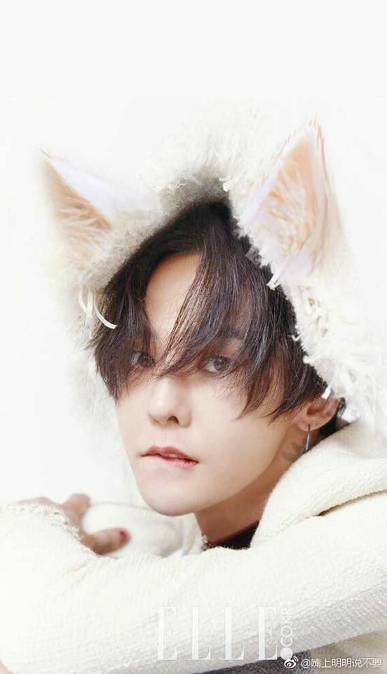 Astroと僕らのモーメント 9 24astroライブでタイに飛ぶよ イルデ前のbigbangに大沢あかねが会った時 ジヨンが楽屋にあったティッシュをくるくる巻いたのをたくさん作ってそれを花束にしてプレゼントしてくれたんだって ジヨン 嗚呼ジヨン ジードラゴン