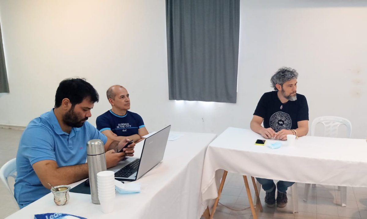 RMConfluencia's tweet photo. Municipios de la RMC se reunieron para trabajar en el fortalecimiento institucional 
https://t.co/ojsOpQjKqy https://t.co/wR1s4RVMqE