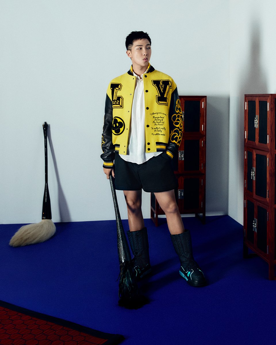 Louis Vuitton on X: #Jin in #LouisVuitton. The @bts_twt member and House  Ambassador is photographed for the January 2022 Special Editions of  @VogueKorea and @GQKorea in pieces from the #LVMenSS22 Collection by