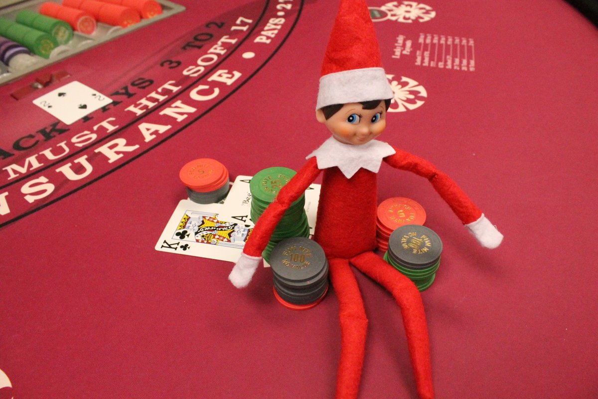 FourWindsCasino's tweet photo. Winner, Winner, π Dinner! I better get Diamond a great anniversary gift with my winnings.
#ElfOnTheShelf #FourWindsFun https://t.co/5XTH7UrKRx