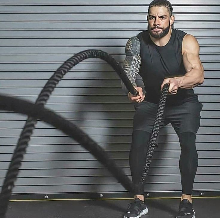 REetALvzRoMaN's tweet photo. Thee Motivation King ๐ฅ#RomanReigns
It's Our Tribal Chief #WorkoutWednesday ๐ช
#TheeOne #NeedleMover https://t.co/zKKDEL1A01