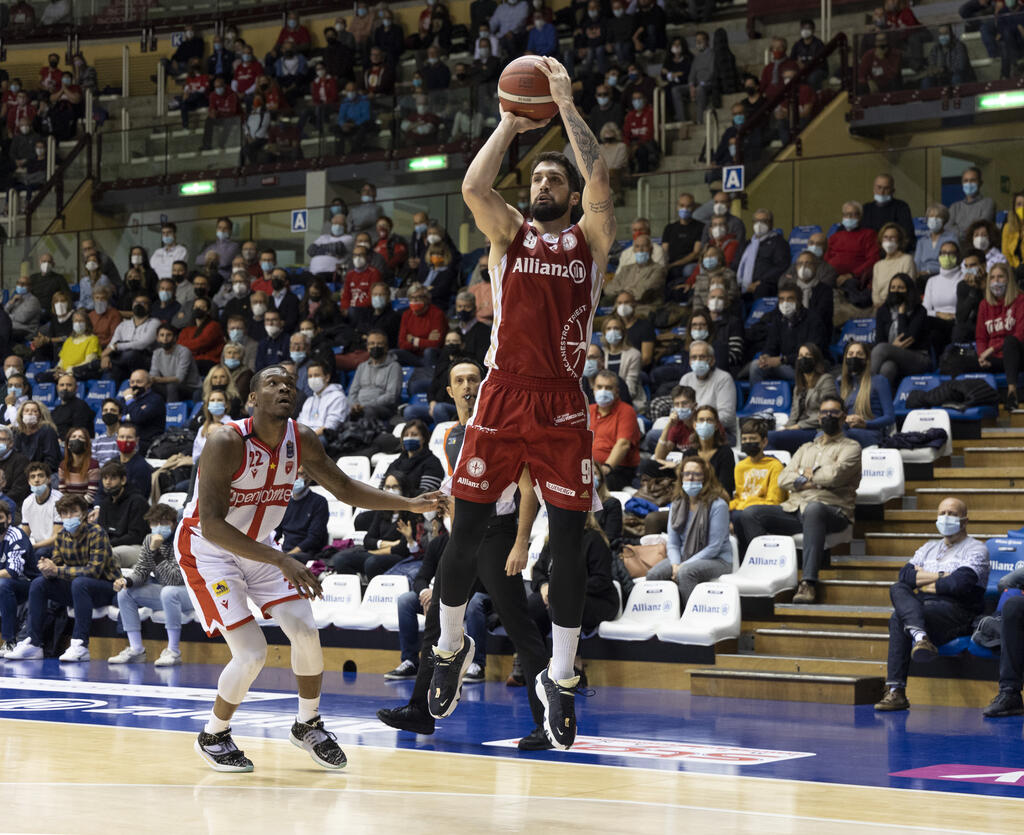 🏀 La sfida di Cremona raccontata dell’ex Fabio Mian
🤐 Il numero 9 biancorosso svela i segreti del prossimo avversario dell’Allianz
👇🏻Leggi l’intervista sul sito!👇🏻
bit.ly/3yXfPO3

#VivilaDalVivo #allianzpallacanestrotrieste #LBASerieA
