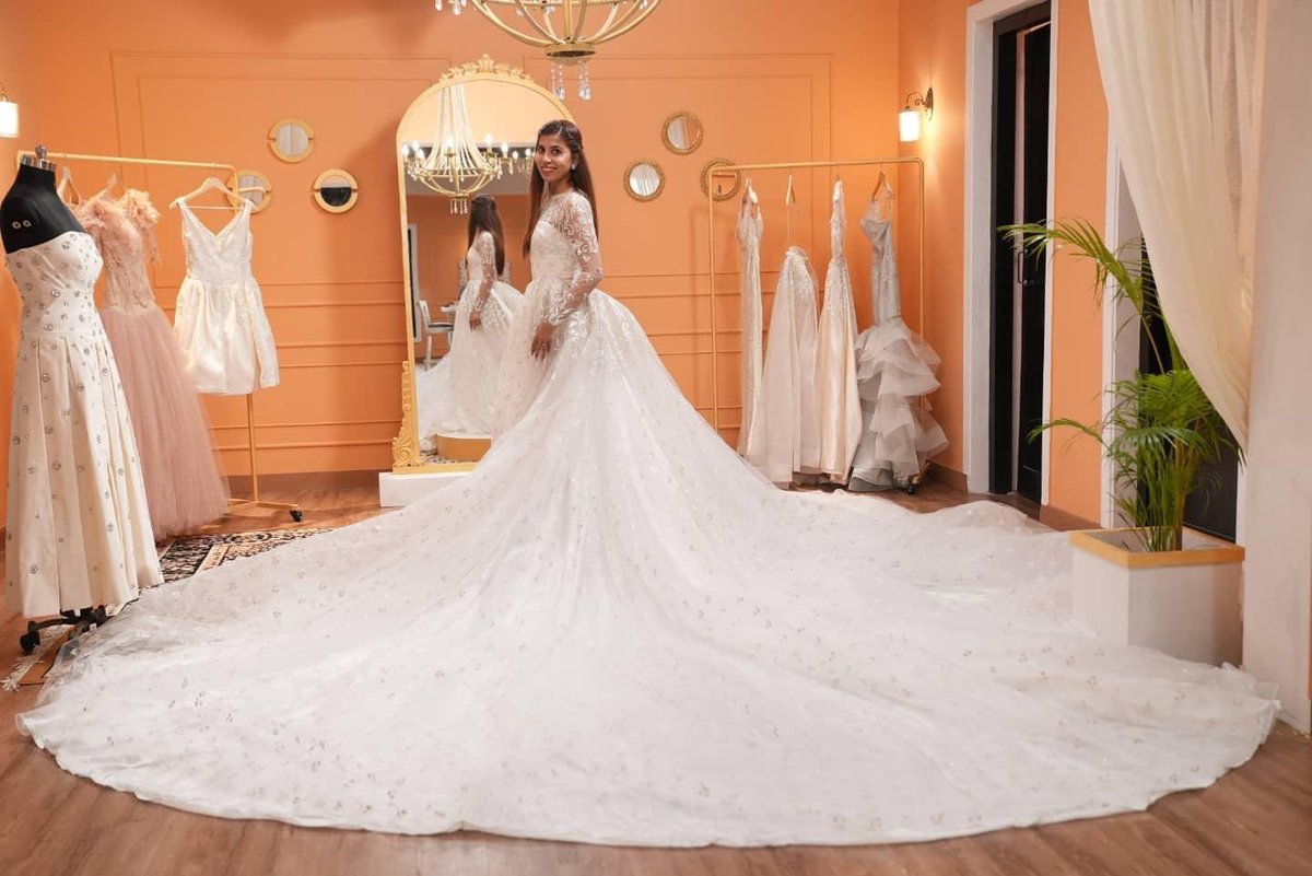 KarleoFashion's tweet photo. Choosing a wedding outfit that meets the entire family's criteria is not easy, but we never shy away from a challenge!

Watch us on Say Yes To The Dress India 

@discoveryplusIN #SayYesToTheDressIndia #IndianWedding #Bride #IndianBride #WhiteWedding #TrailGown #Karleo https://t.co/aKKQNwAdPS