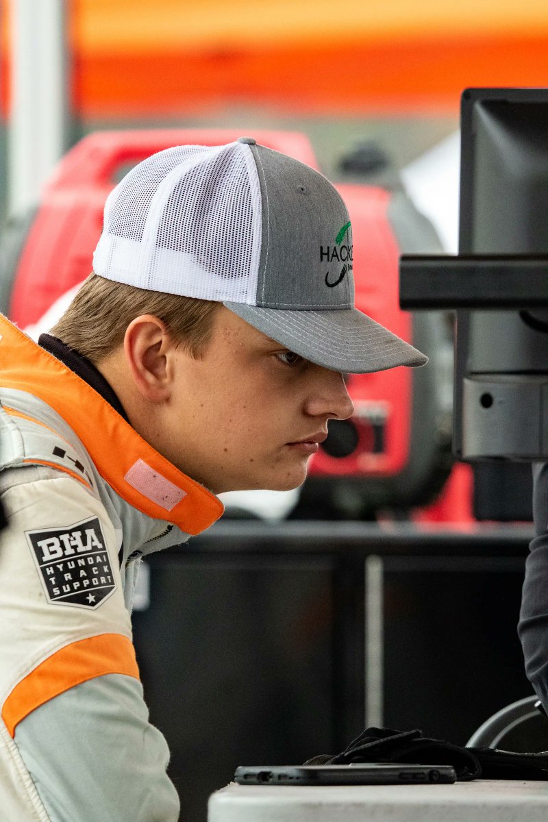 TylerGonzalez57's tweet photo. Tyler Gonzalez Inks Deal with Van Der Steur Racing to Co-Pilot Hyundai Veloster N TCR

🔗 to full story ➡️: https://t.co/2Pzdz2nPH9

#TylerGonzalez / #TylerGonzalezRacing / @Hyundai / @HMSGOfficial / @r_vandersteur https://t.co/M5AksCPLq6