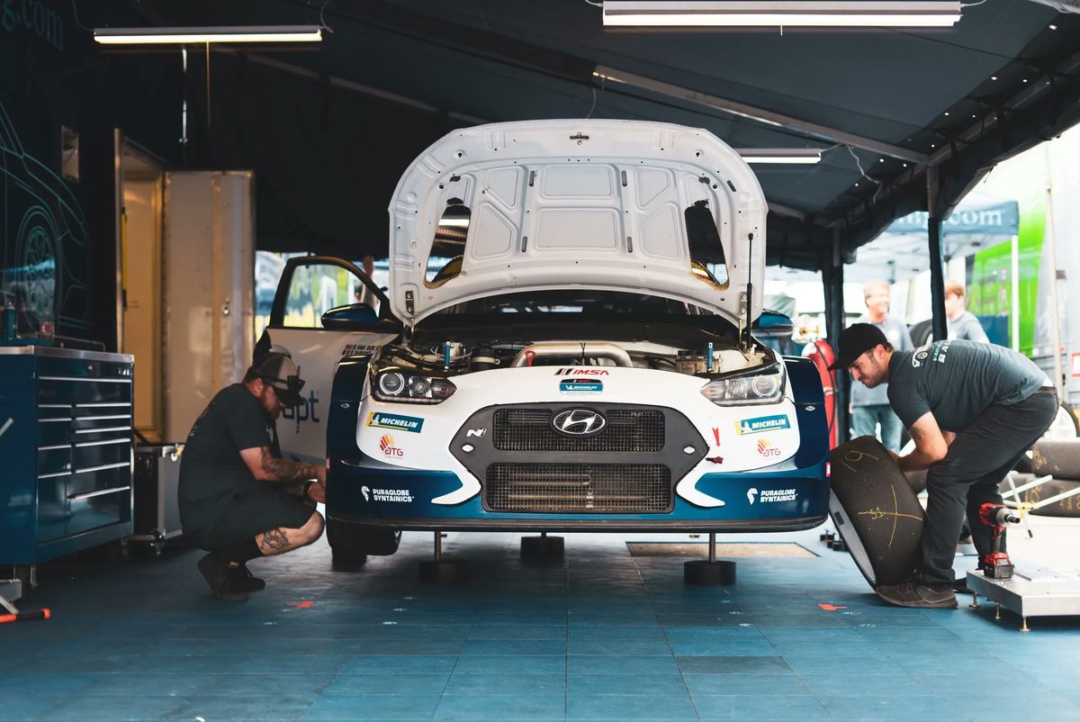 TylerGonzalez57's tweet photo. Tyler Gonzalez Inks Deal with Van Der Steur Racing to Co-Pilot Hyundai Veloster N TCR

🔗 to full story ➡️: https://t.co/2Pzdz2nPH9

#TylerGonzalez / #TylerGonzalezRacing / @Hyundai / @HMSGOfficial / @r_vandersteur https://t.co/M5AksCPLq6