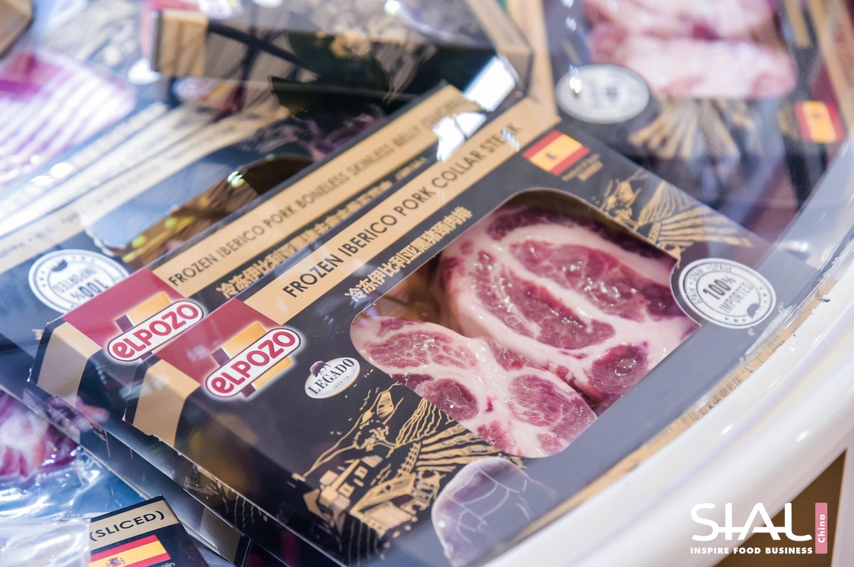 It is not difficult to find that there are three characteristics in meat consumption market in China.
🥩Meat consumption remains high
🍗Chinese began to pursue higher quality meat
🥓Plant-based meat is gradually entering the Chinese market

#SAIL #SIALShanghai  #SIALShenzhen