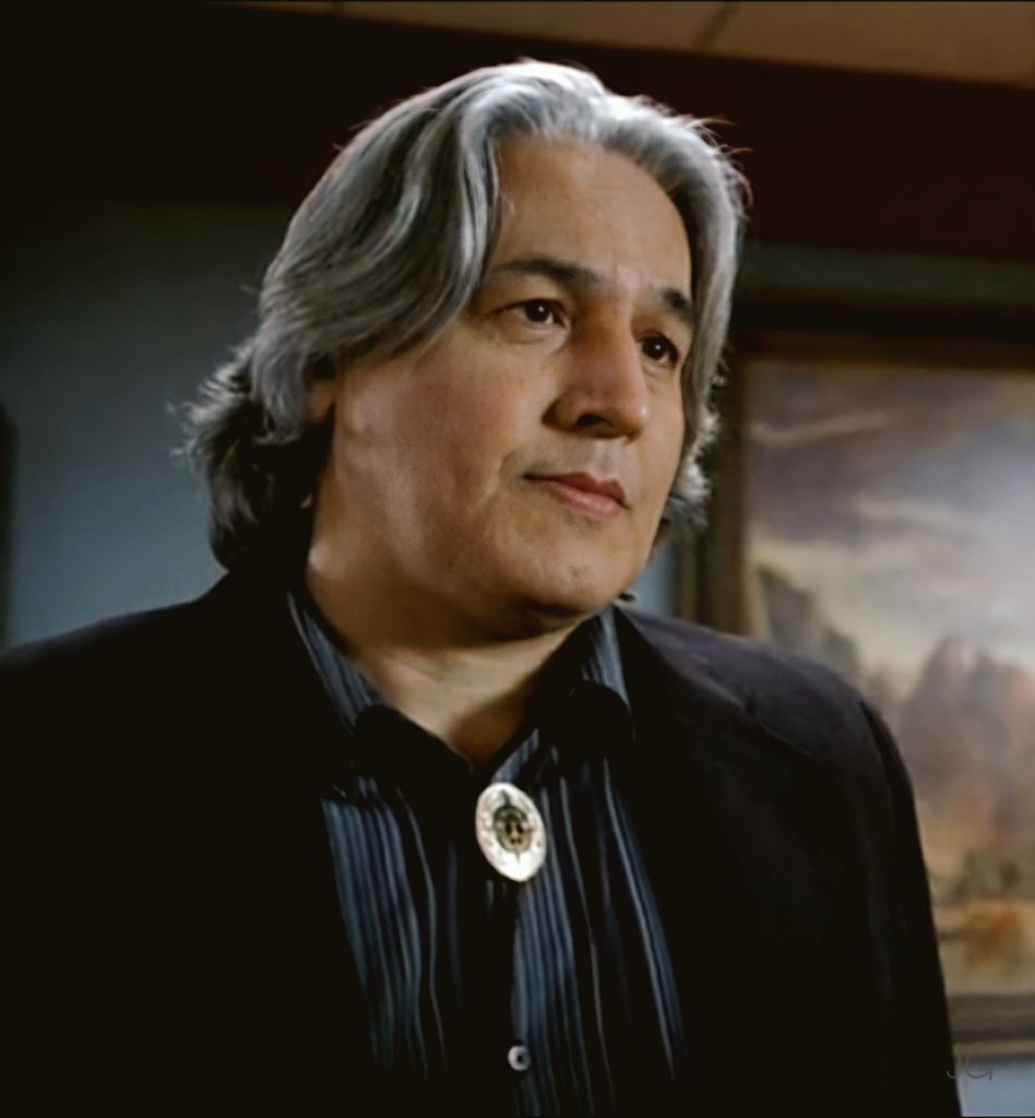 Jenny74656's tweet photo. #365daysofRB Day 356
Happy Wednesday! 🤩
Only 3 days to go until Christmas 🎄 and only 9 days left of 365daysofRB! 🥺 Where has this year gone? 🙈 
For today's pic, here is #RobertBeltran as Jerry Flute in "Big Love" 2009. 😍❤ 
Have a great day today, stay safe 😘 https://t.co/IFSACsgzva