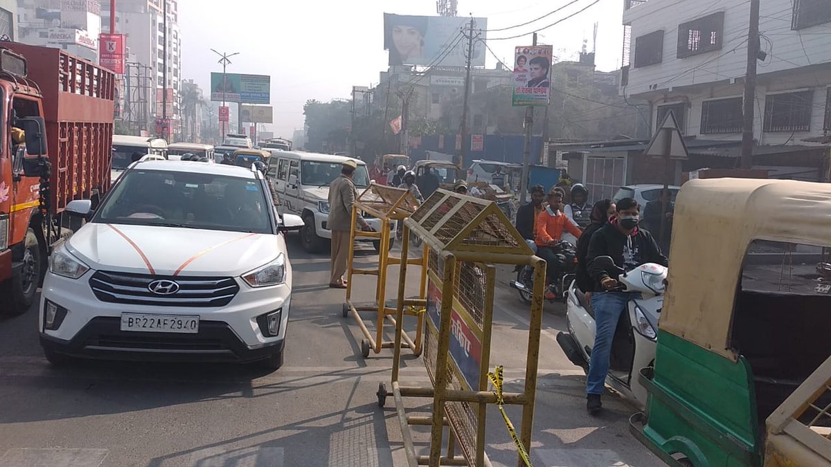 TRAFFIC POLICE GORAKHPUR (@gorakhpuritms) on Twitter photo 