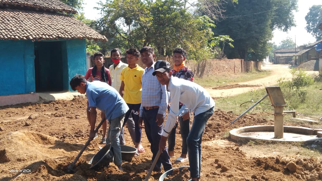 AMARSINGHSahu13's tweet photo. https://t.co/0GTS3tgDCf
